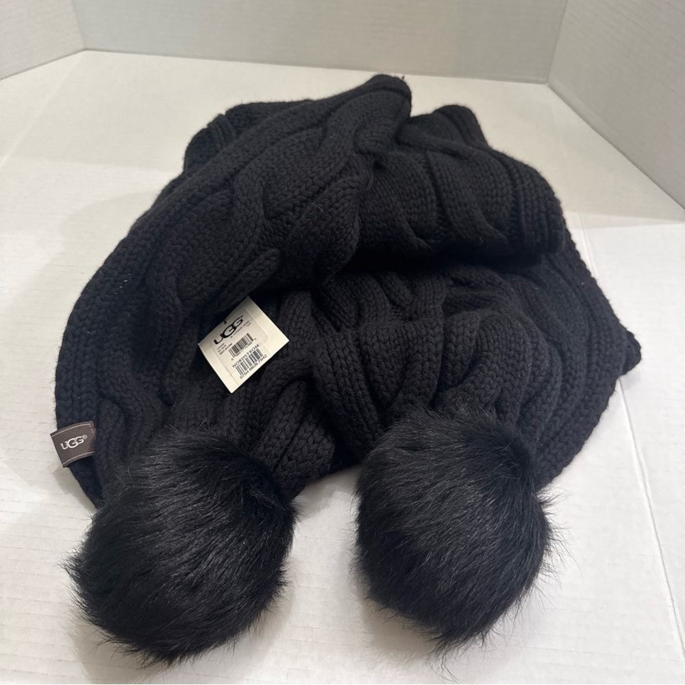 NWT UGG Women's Cable Knit Oversized Scarf Black Chunky Braided Wrap Nordstrom
